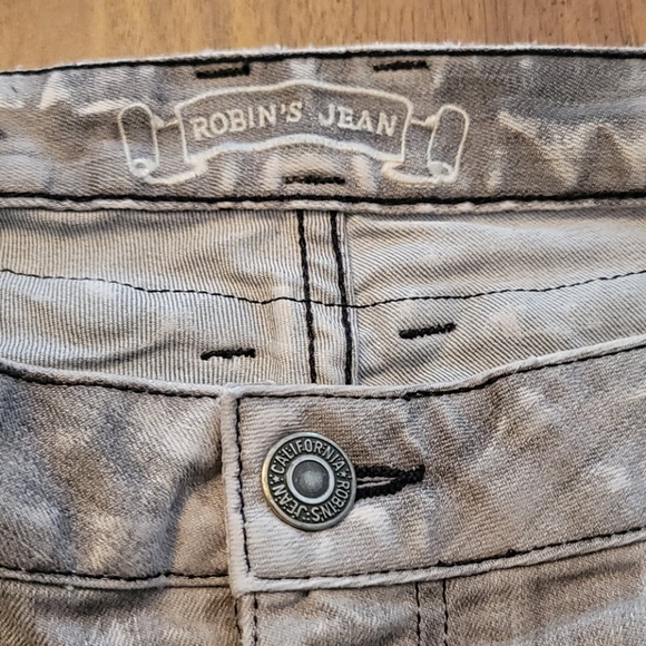 Robin's jeans - Picture 8 of 12